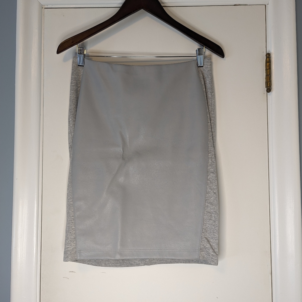Anthropologie Bailey 44 Petite Tone on Tone Grey Faux Leather Skirt